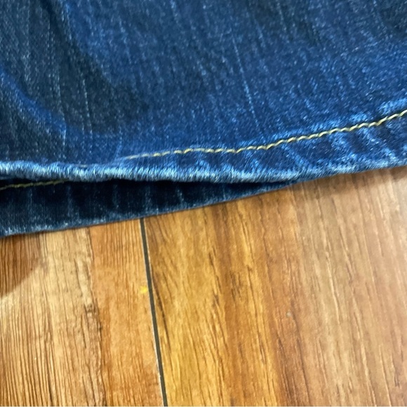 BROOKS BROTHERS Women’s Red Fleece Regular Fit Blue Jean Denim Size 6 - Picture 12 of 12